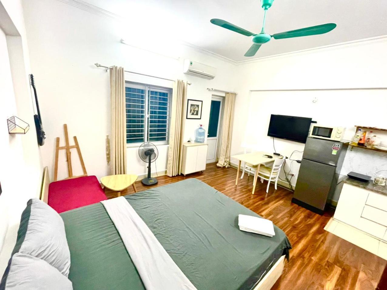 1342 Chilling Sudio Trinh Cong Son Clode Ho Tay Vs Lotte Mail Appartement Hanoï